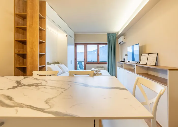 Magic View - Escape For Two