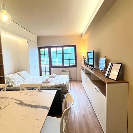 Magic View - Escape For Two *